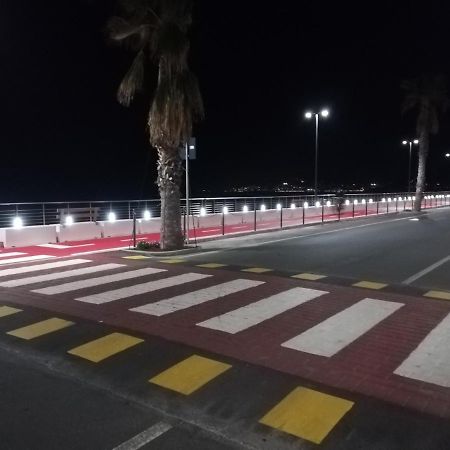 Le Case Del Sole Ventimiglia Luaran gambar