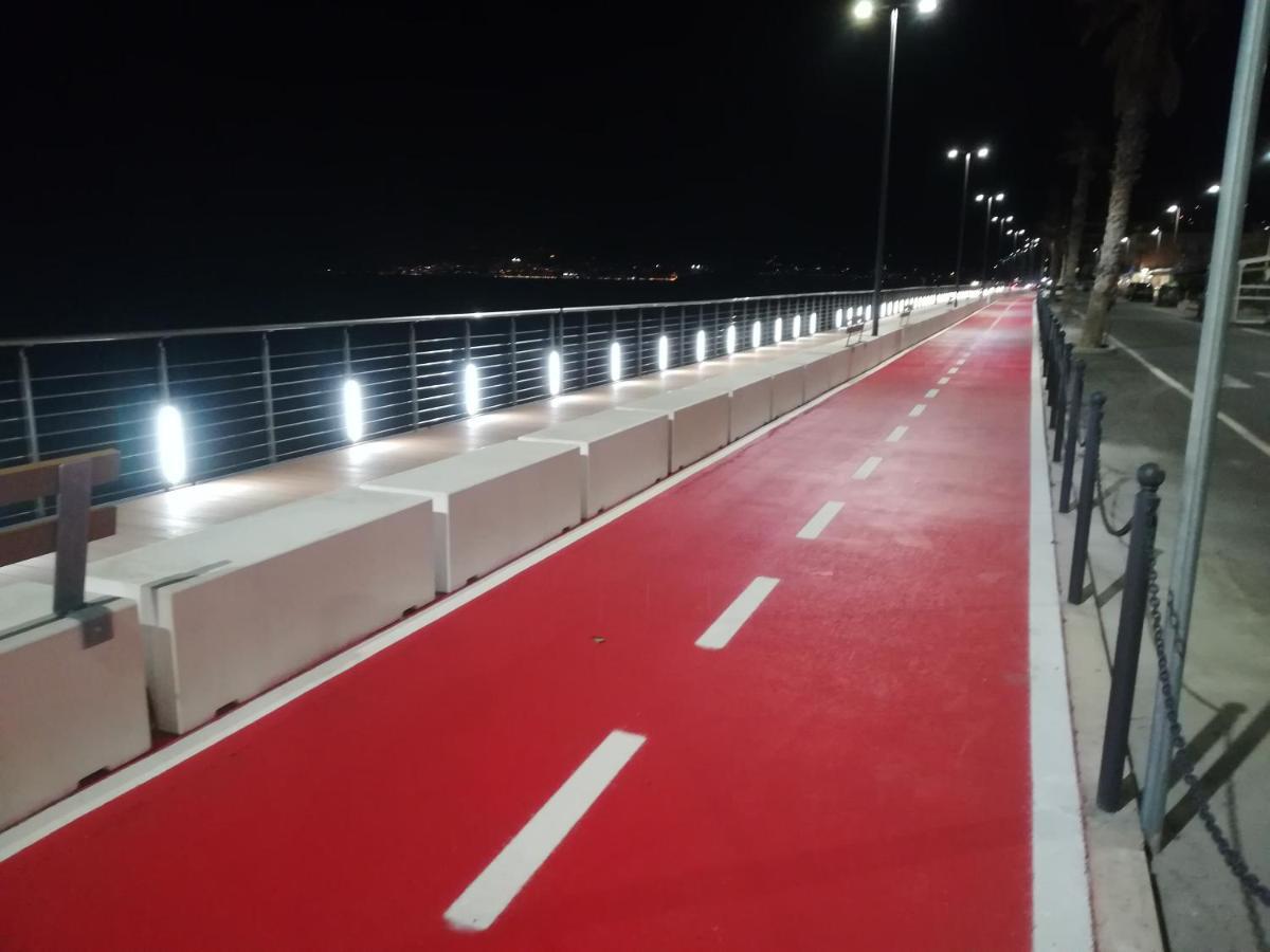 Le Case Del Sole Ventimiglia Luaran gambar